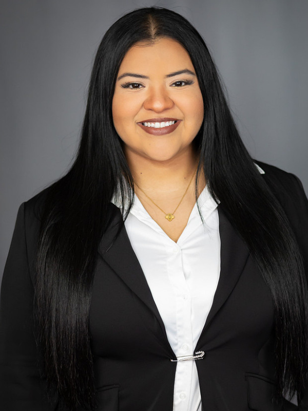 Copy of Employee Headshot (1036 x 1600 px) (600 x 800 px)