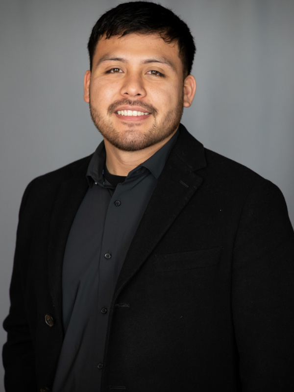 Copy of Employee Headshot (1036 x 1600 px) (600 x 800 px) (3)