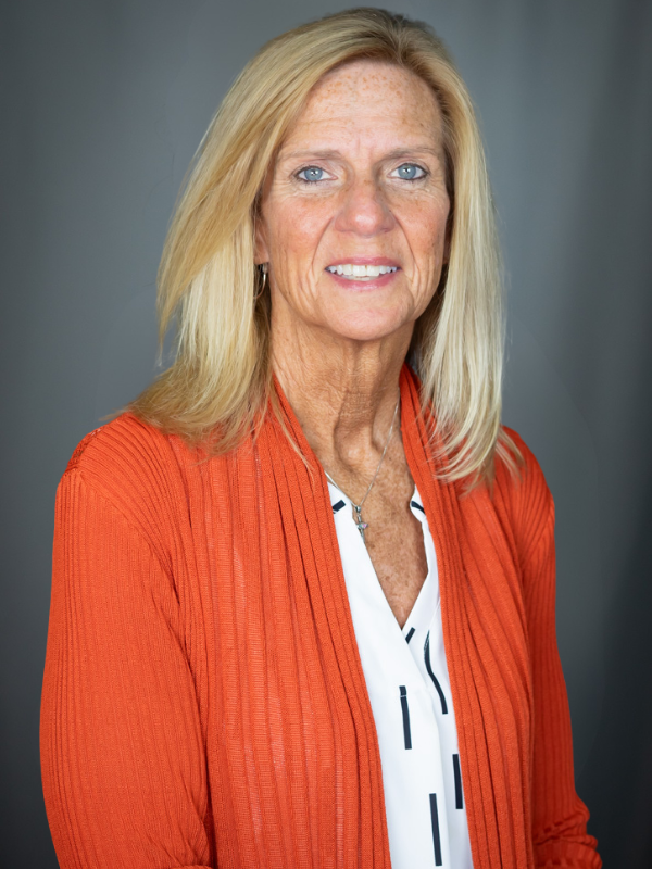 Copy of Employee Headshot (1036 x 1600 px) (600 x 800 px) (11) Copy of Employee Headshot (1036 x 1600 px) (600 x 800 px) (11)