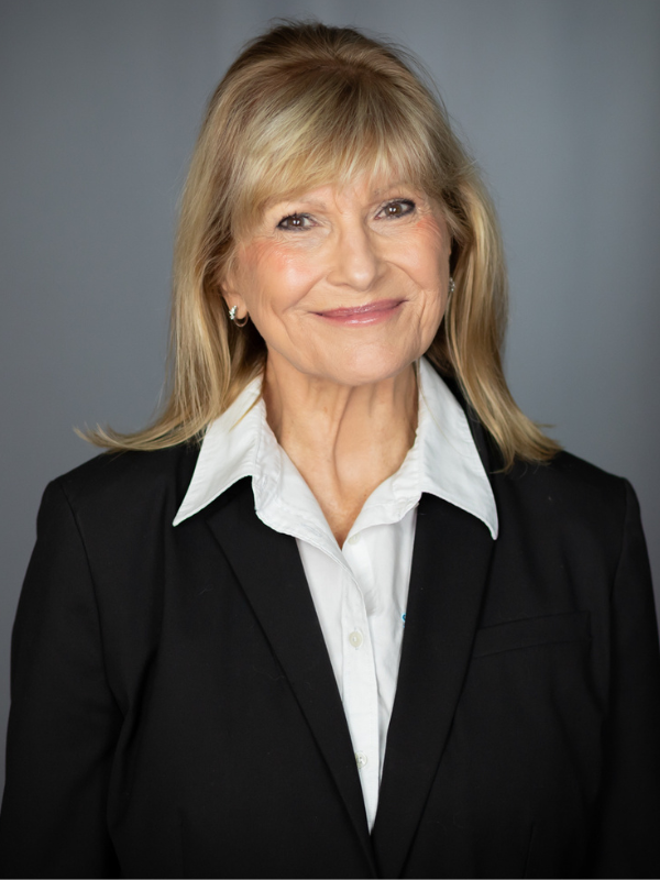 Copy of Employee Headshot (1036 x 1600 px) (600 x 800 px) (7)